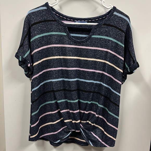 Democracy Blue Multicolor Striped Twisted Hem Keyhole Knit Top Womens Medium - Picture 3 of 9